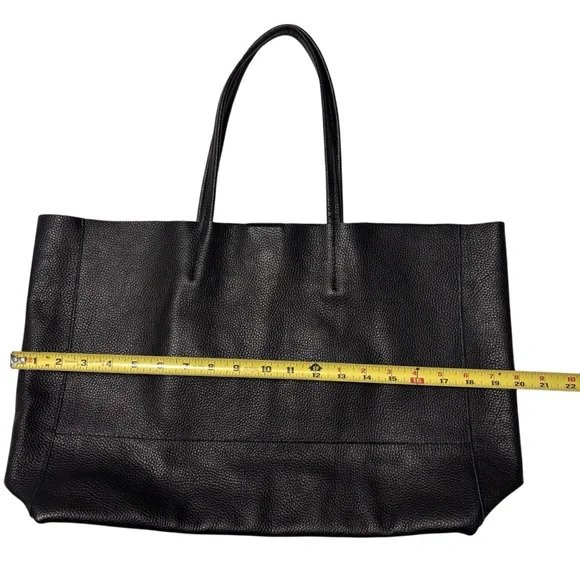 Adoratti Leather Carryall Tote Black Italian Leather NWOT Elegant Tote Bag - Picture 6 of 16